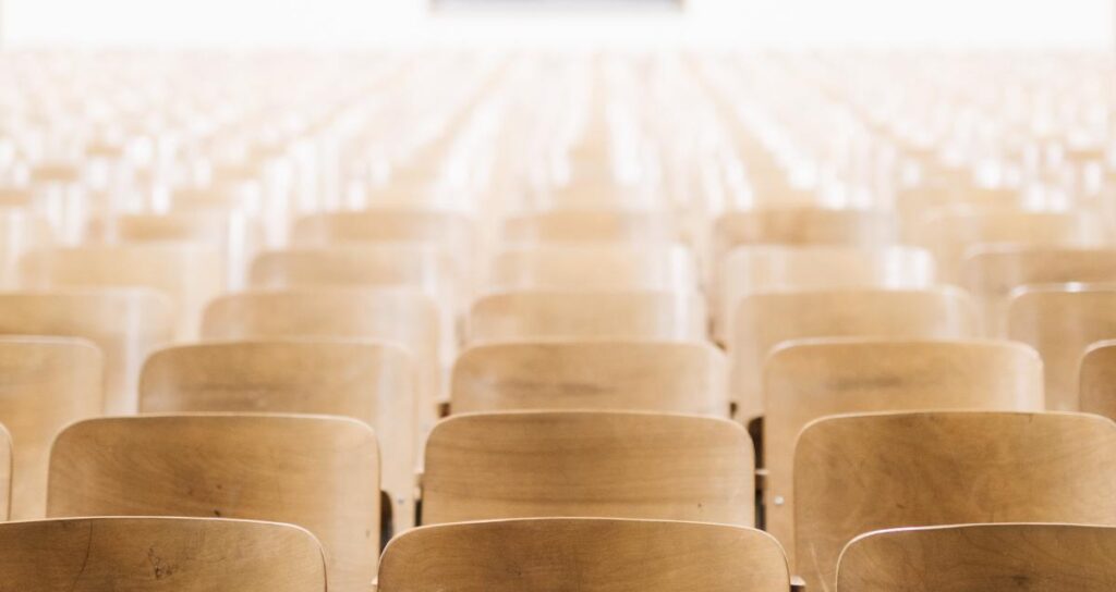 best business schools in spain