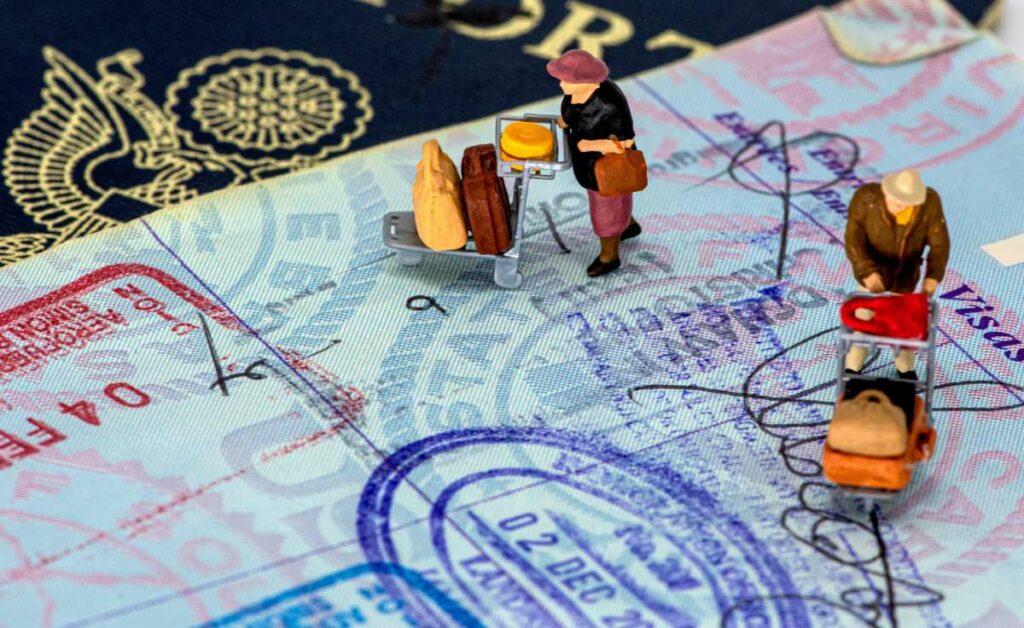 How long can you live in Spain without residency