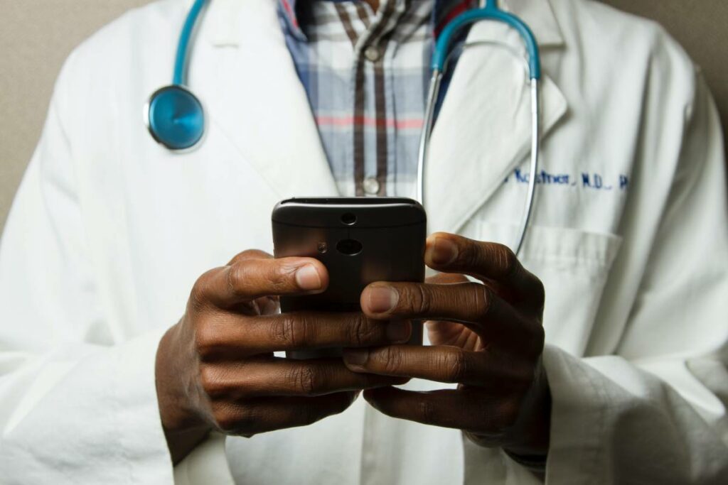 healthcare spain expats